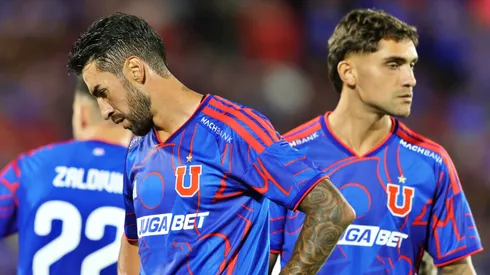 La U evalúa salir una vez más al mercado de fichajes.