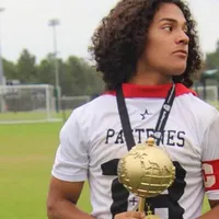 Nació en Miami, admira a Ronaldinho y brilla en la Primera B: "Me dicen que me..."