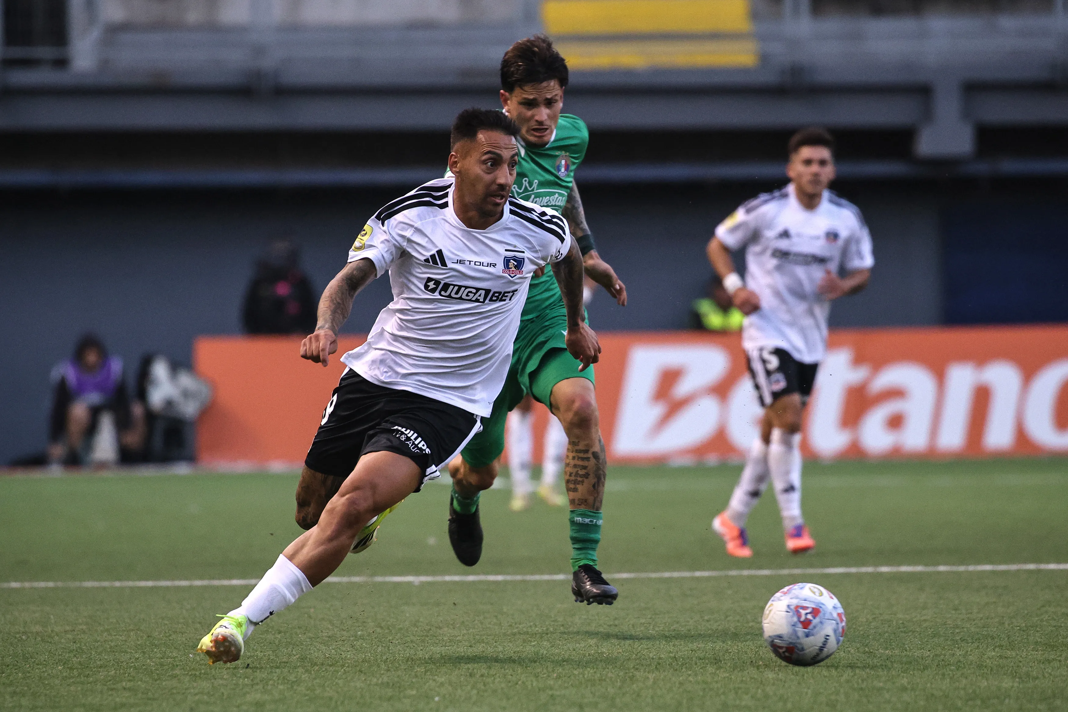 Javier Correa no ha podido brillar en estos primeros meses del 2026 con la camiseta de Colo Colo. | Foto: Photosport.