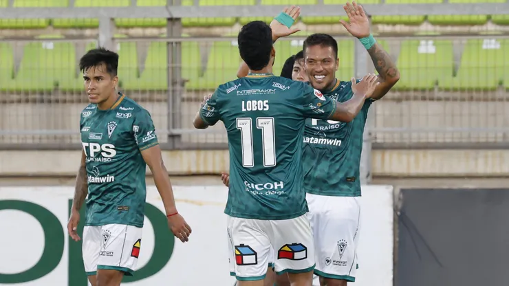Parraguez fue clave en triunfo de Santiago Wanderers