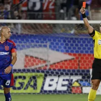 En la U hacen pedazos a Díaz por su roja: "Absurda, por no decir estúpida"