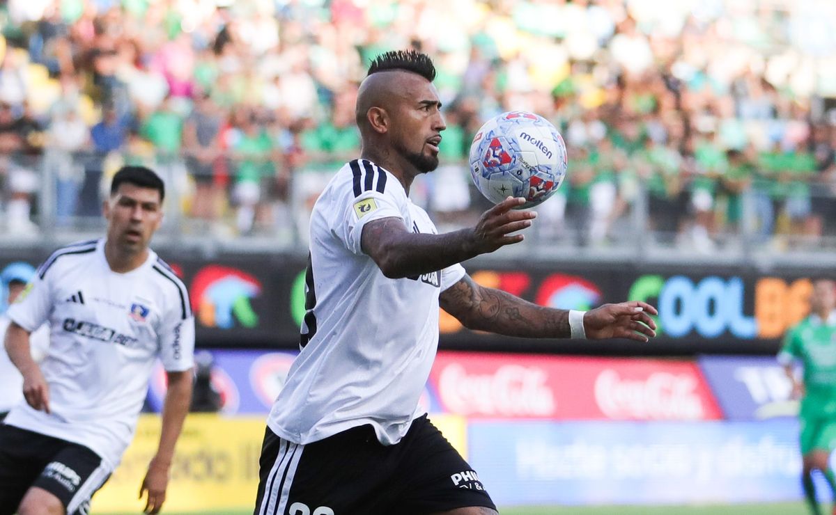 La foto del escorpión de Arturo Vidal contra Audax que enamora a los hinchas de Colo Colo