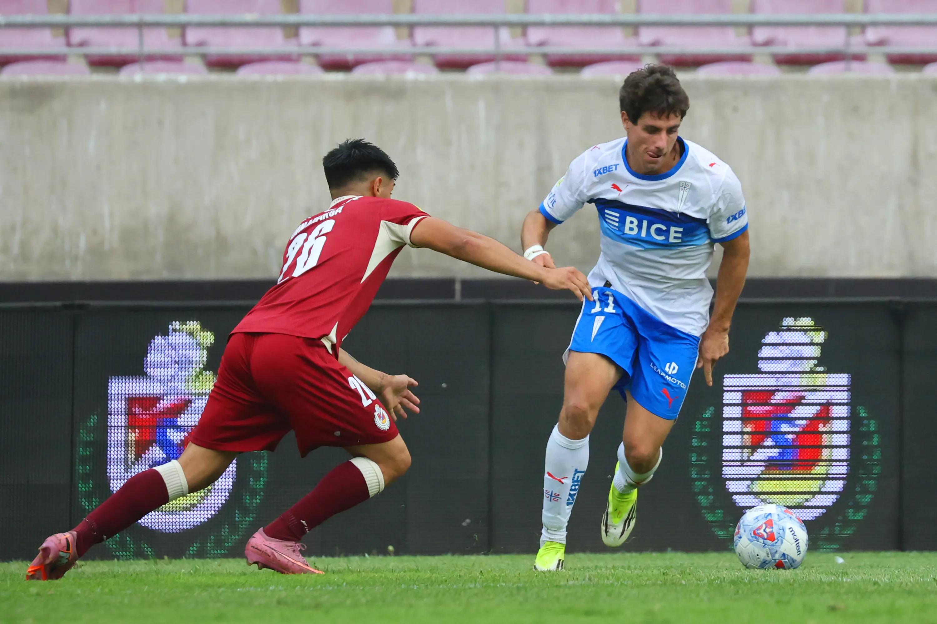 Clemente Montes ante Deportes La Serena. (Dragomir Yankovic/Photosport).
