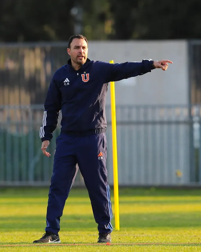 César Henríquez, actual Jefe Técnico del Fútbol Formativo (Universidad de Chile)