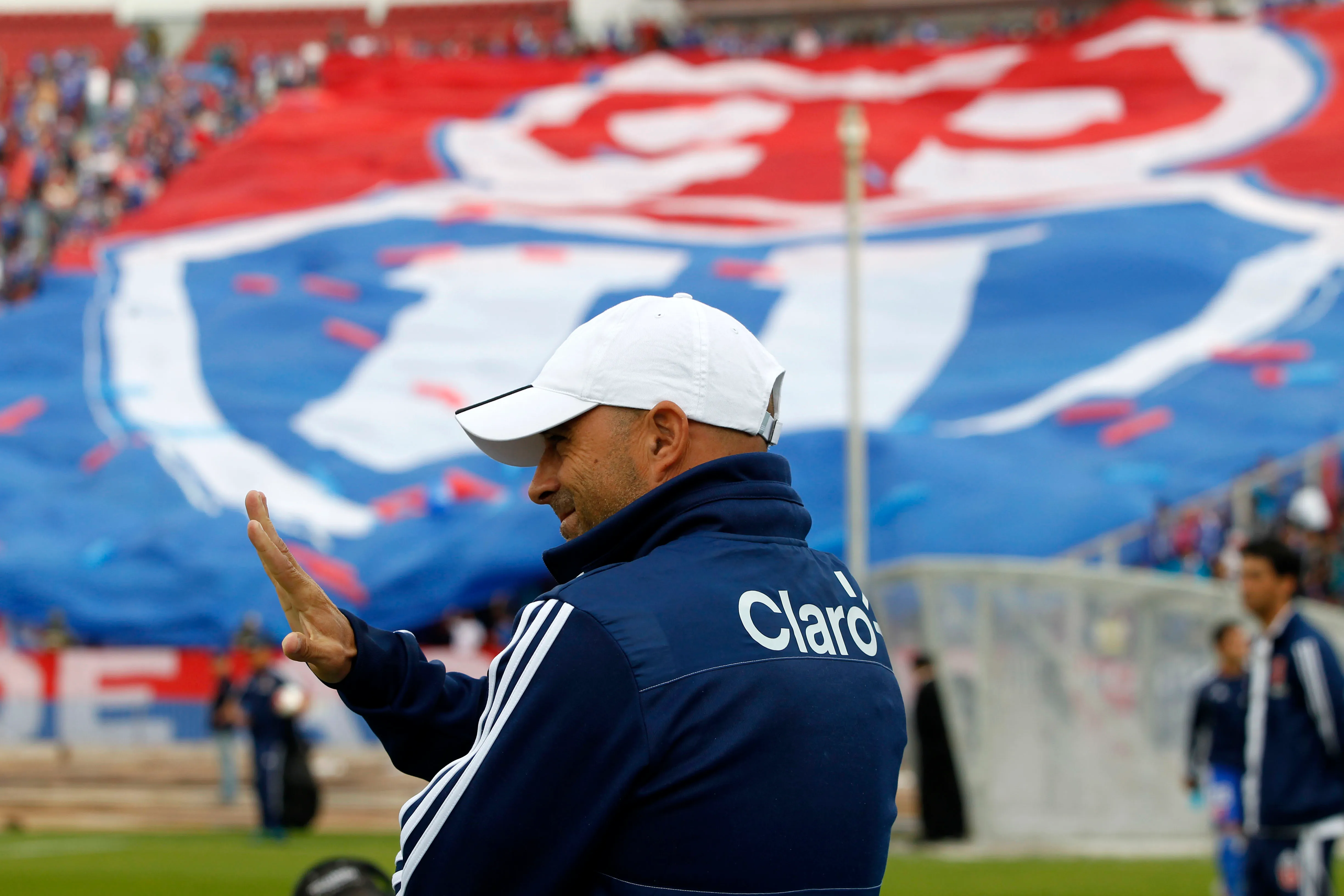 Hay muchos hinchas de Universidad de Chile que sueñan con el regreso de Jorge Sampaoli. | Foto: Photosport.