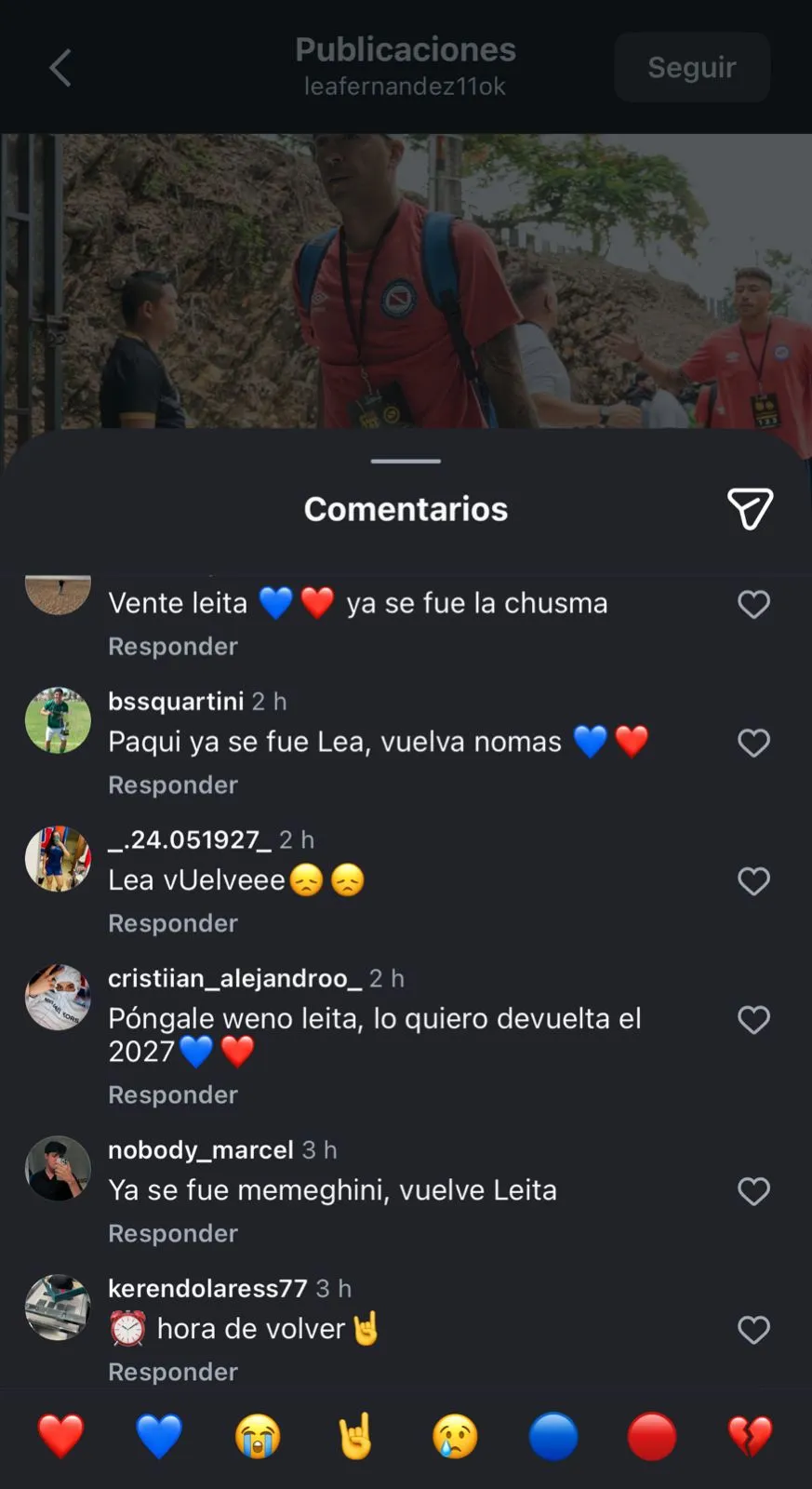 Algunos de los comentarios que hinchas azules le hacen a Leandro Fernández. (Foto: Captura de Instagram)