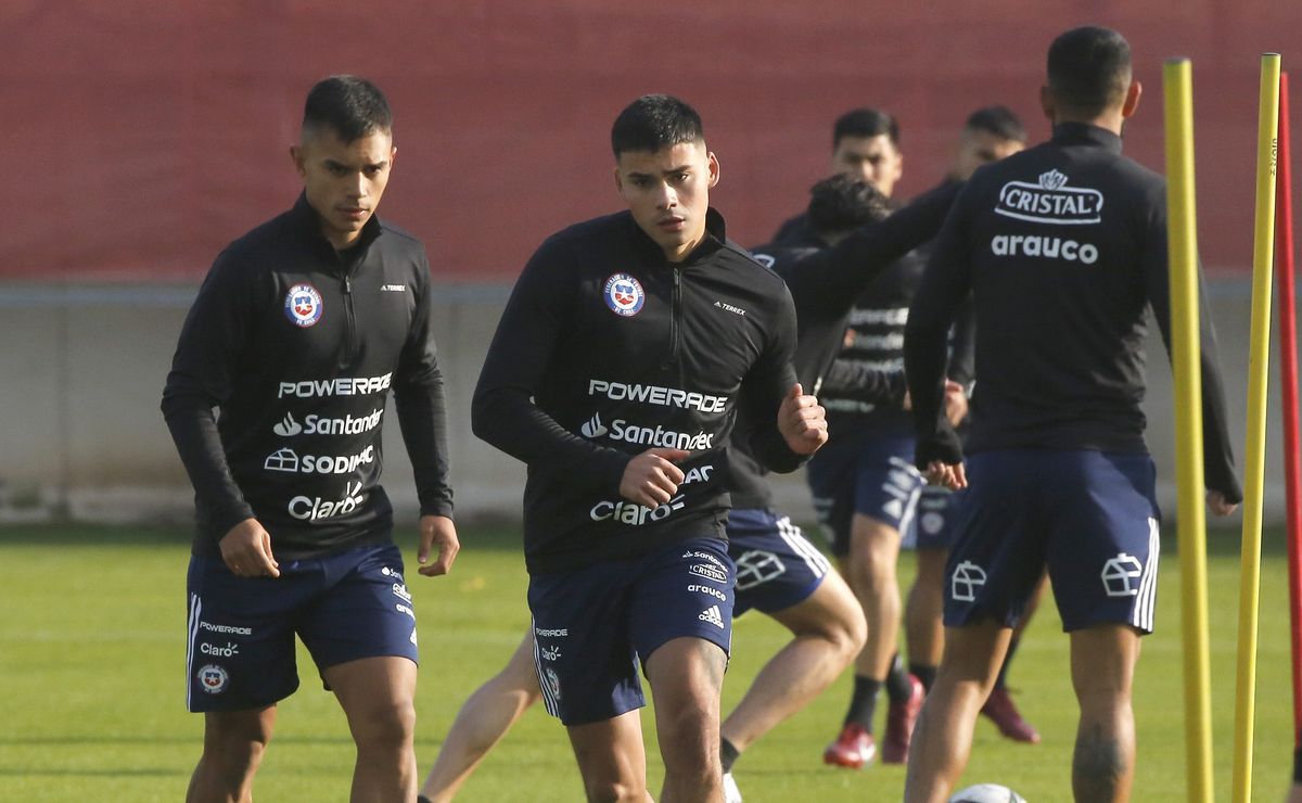Fue seleccionado nacional, jugó en Argentina y ahora sorprende en la Primera B