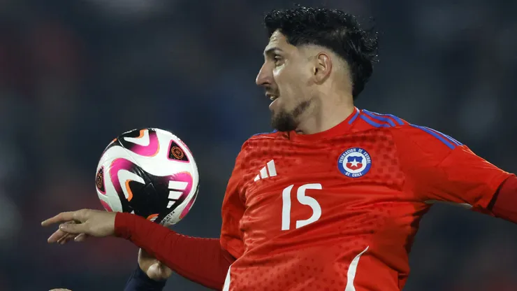 Diego Valdés regresó en Vélez Sarsfield y le sacó una sonrisa a Guillermo Barros Schelotto.