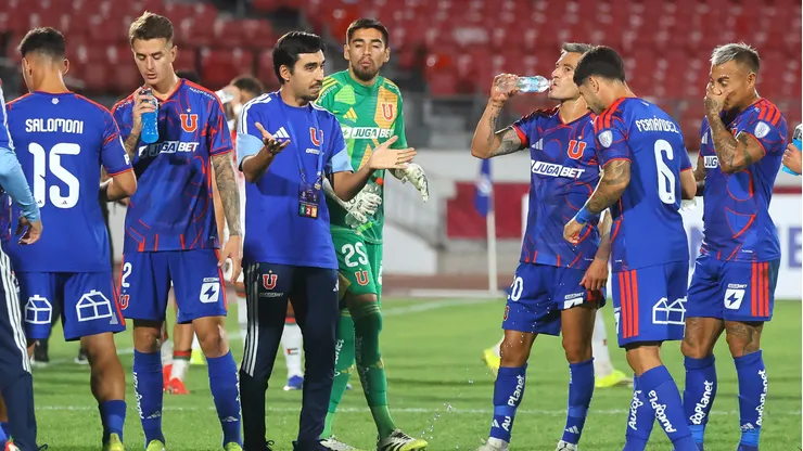 Paqui Meneghini solo duró 7 partidos en U. de Chile.
