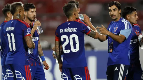 La U busca un DT que se imponga en el camarín azul.
