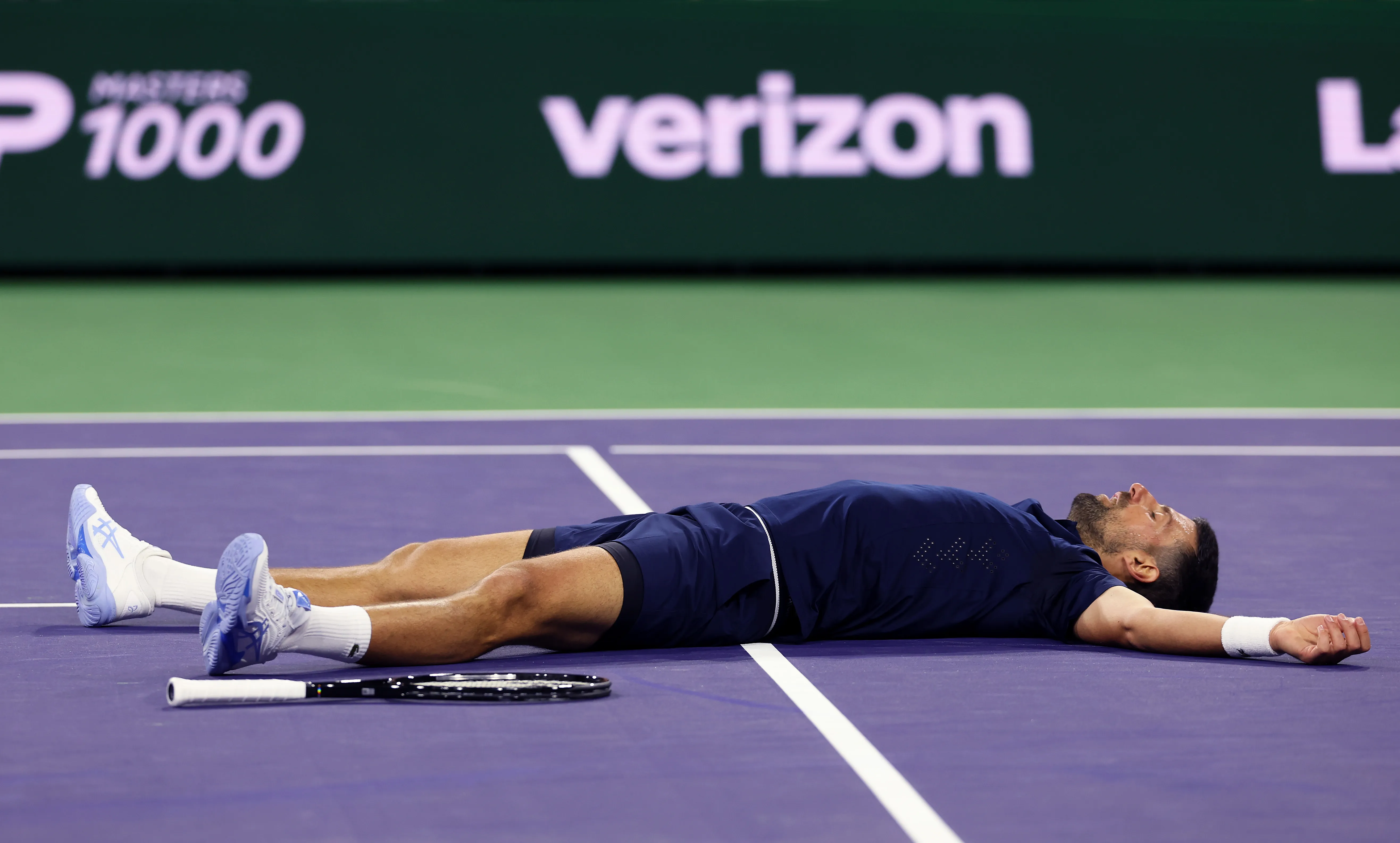 Djokovic quedó exhausto tras ganarle el punto a Draper
