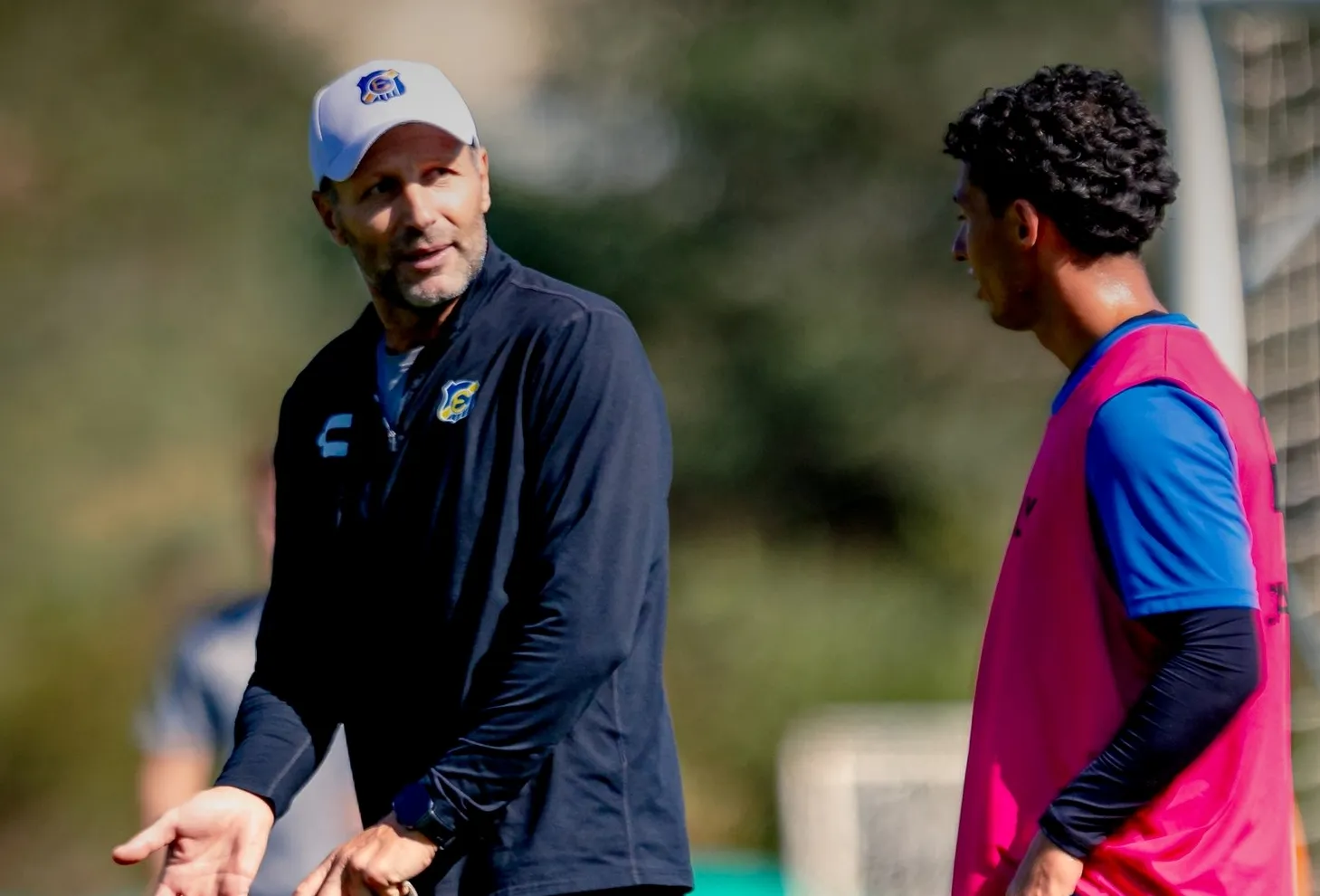 Ribonetto ya prepara lo que será su debut ante Católica este sábado. | Foto: Everton.