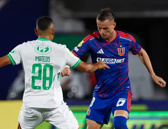 Octavio Rivero apenas ha jugado dos partidos desde su arribo a la U. | Foto: Universidad de Chile.