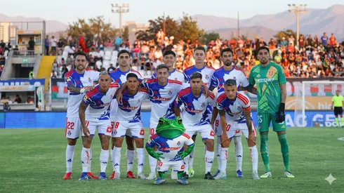 El plantel de la U... ¿Y un sapo?
