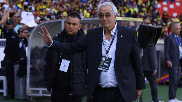 Jorge Fossati no llegaría a U. de Chile
