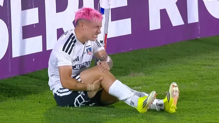 Cristián Zavala se fue de Colo Colo luego de un papelón mundial.