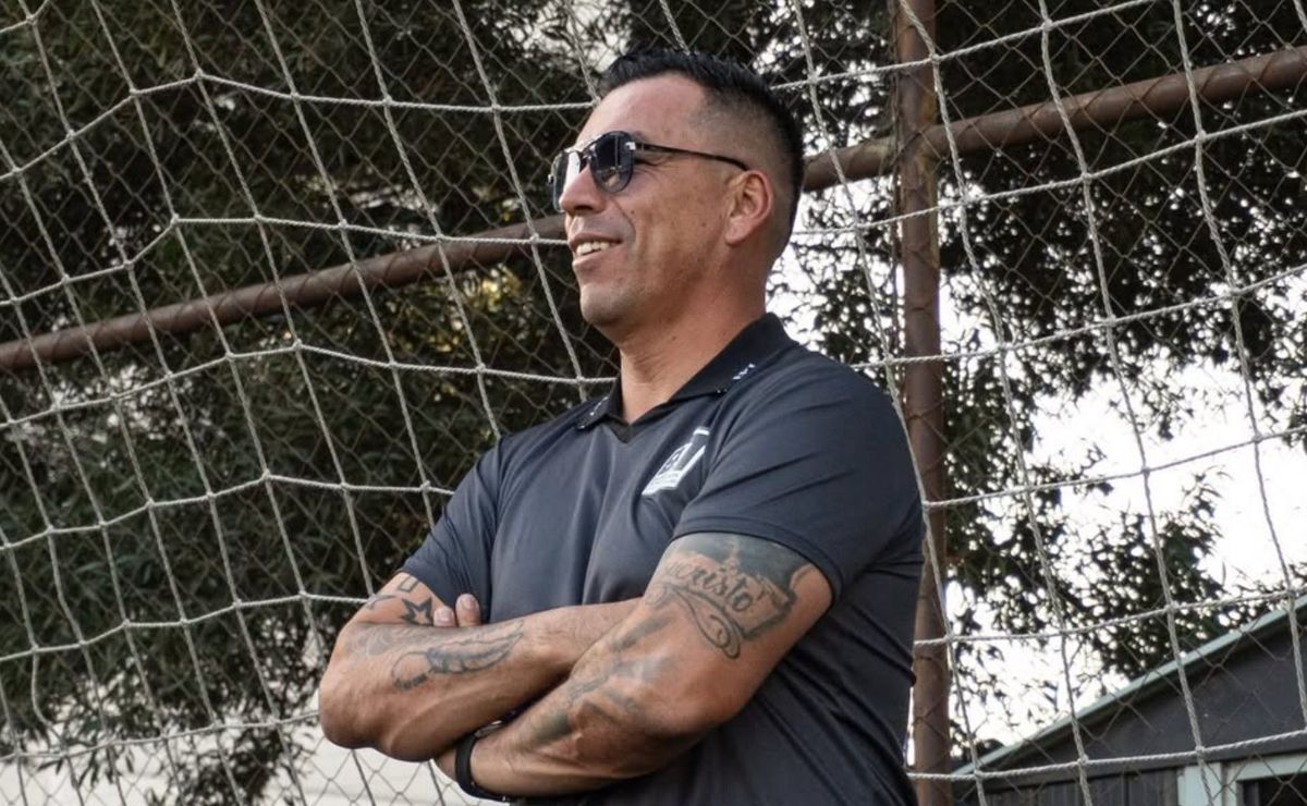 Golpe al mercado: Santiago Morning de Esteban Paredes sorprende y ficha a Carlos Muñoz