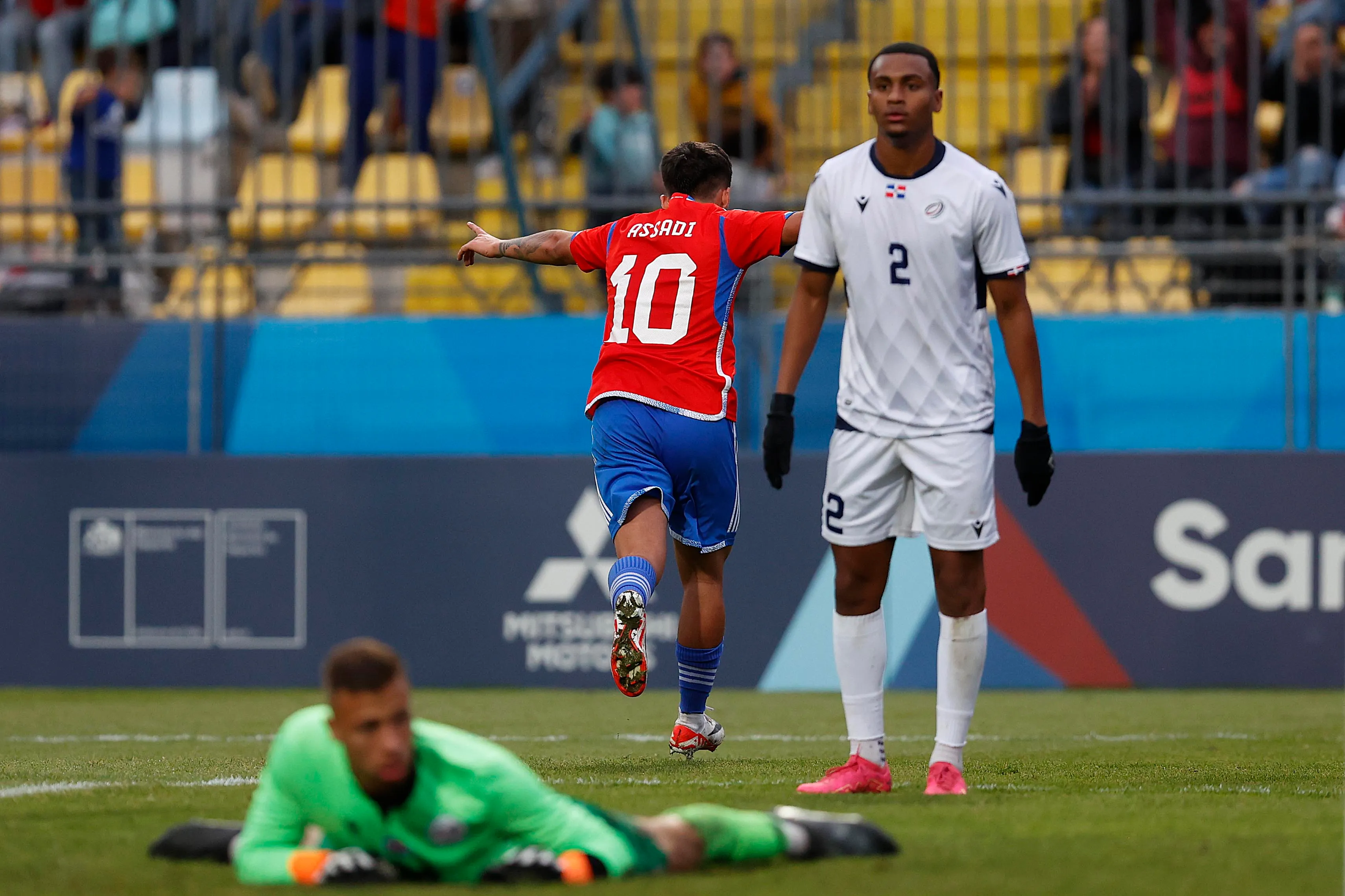 Lucas Assadi ya ha vestido la camiseta de la Roja