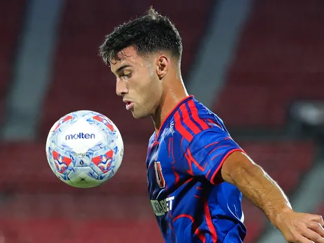 Felipe Salomoni mira la puerta de salida de U. de Chile