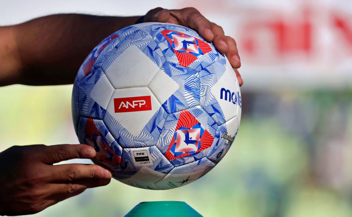 Igual que Melipilla: El otro club chileno que se quedó sin poder jugar ni siquiera a nivel amateur en este 2026