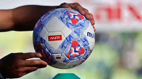 El fútbol chileno sigue sumando equipos que no podrán jugar en este 2026.