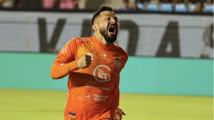 La Primera B tiene nuevo líder tras el triunfo de los loinos ante Iquique.
