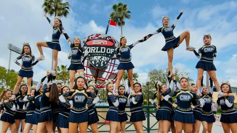 Tras coronarse en Cheer Challenge Chile 2025, la selección de cheerleaders del Colegio Mayor Peñalolén competirá este fin de semana en Orlando, Florida.