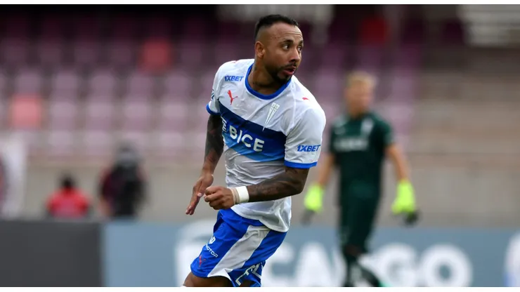 tras empate con Everton, el jugador se convirtió en el blanco de las críticas.