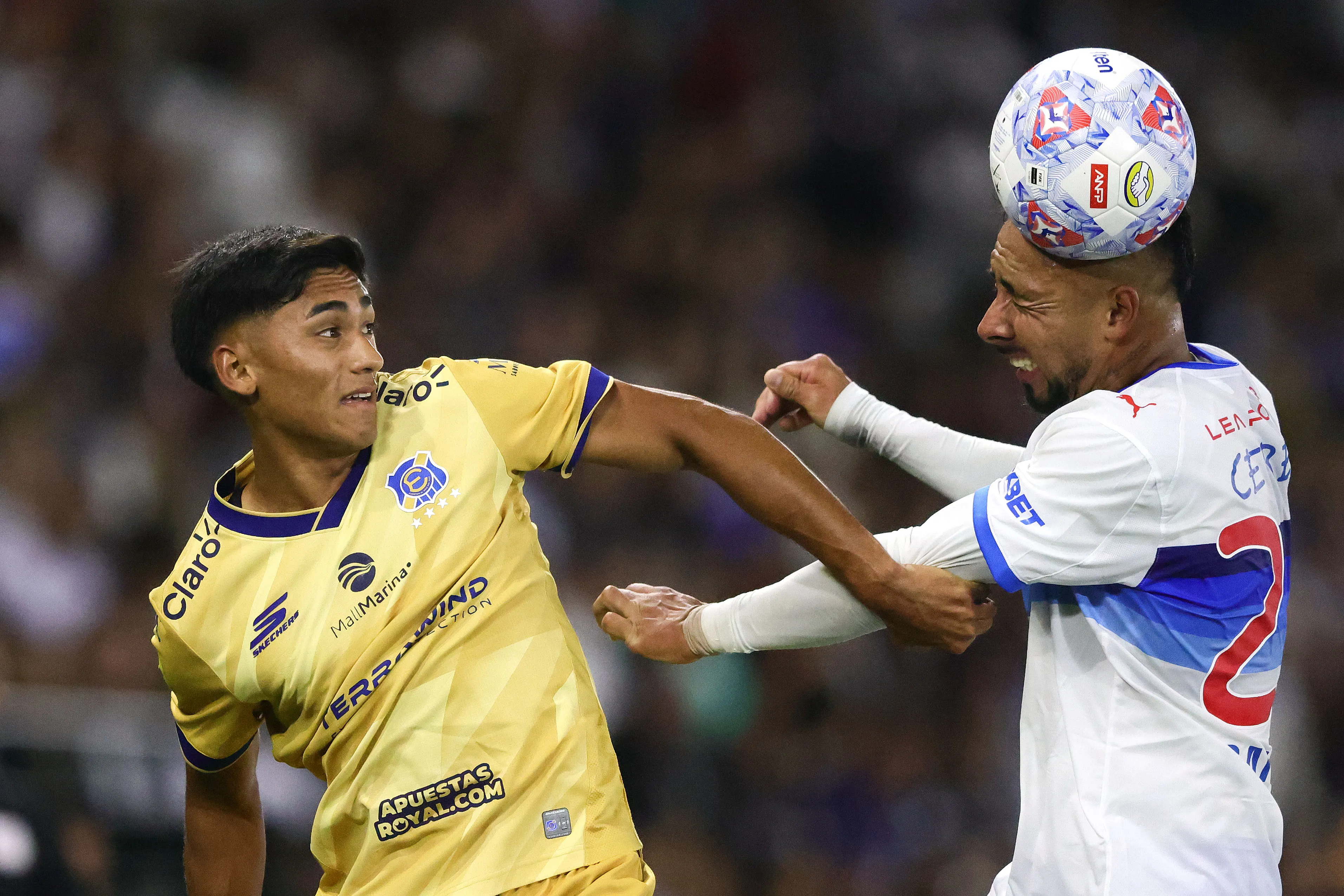 Cerezo fue uno de los más criticados tras el empate contra Everton/Photosport