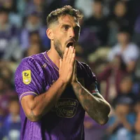 "Hacer caso y mojar la camiseta": jefe del Conce le avisa al plantel