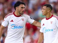 Critican duro a Alexis tras goleada ante Sevilla: "Sin chispa..."