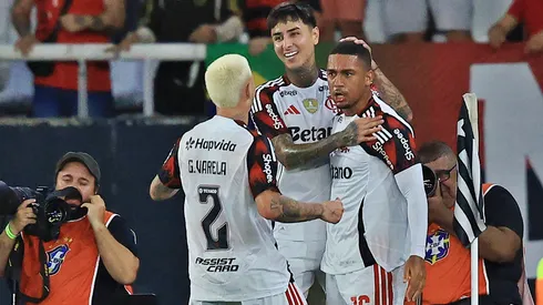 Erick Pulgar recibe elogios en Flamengo por su temporada 2026.