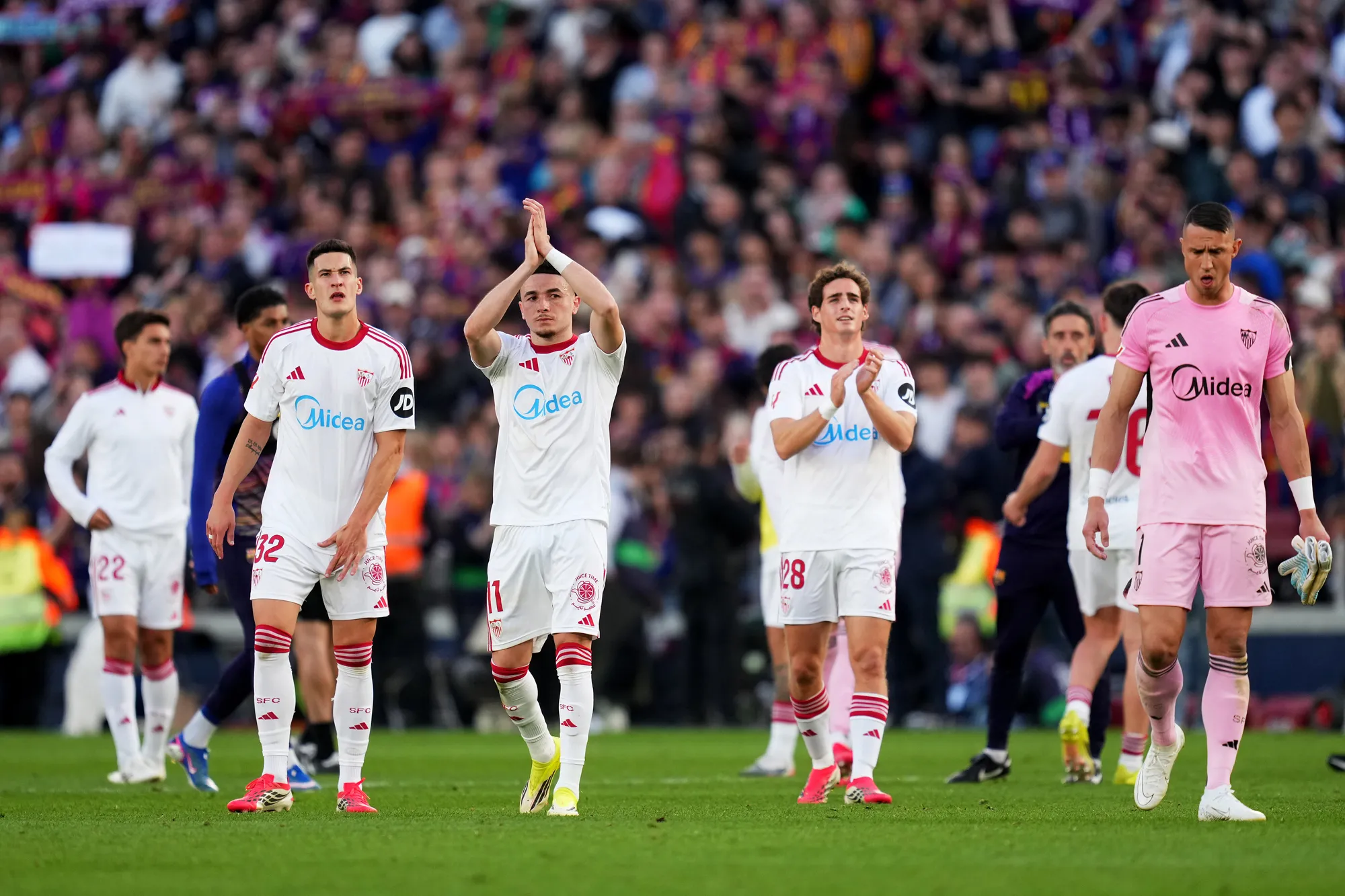 La autocrítica de Alexis tras la goleada del Barcelona al Sevilla.