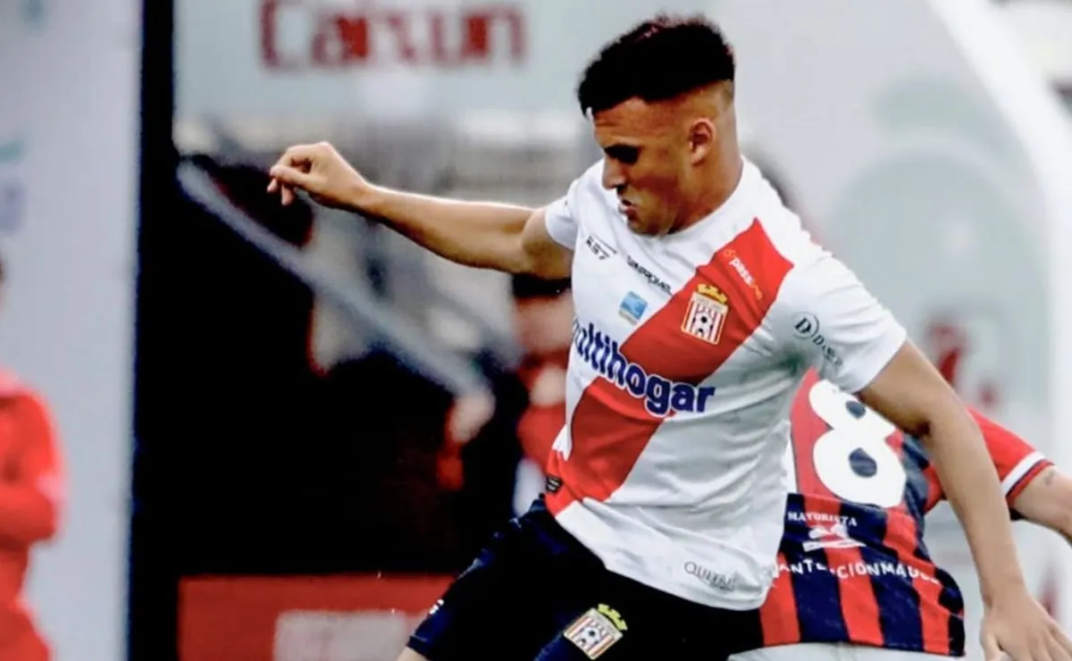 Espectacular show en duelo Curicó vs Rangers: Sácala del ángulo Super Bowl