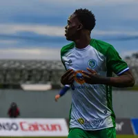 "Que crezca en fútbol y personalmente": Colo Colo avisa por Clerveaux