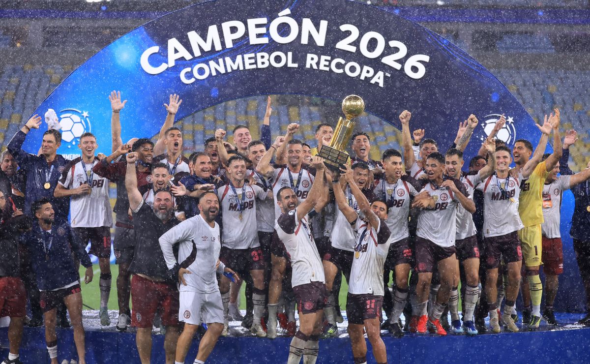 Matías Sepúlveda pasa de campeón de Recopa Sudamericana a no ser convocado al Chile de Nicolás Córdova