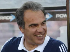 Los detalles del llamado de la U a Lasarte: ¿Vuelve con un ex jugador?