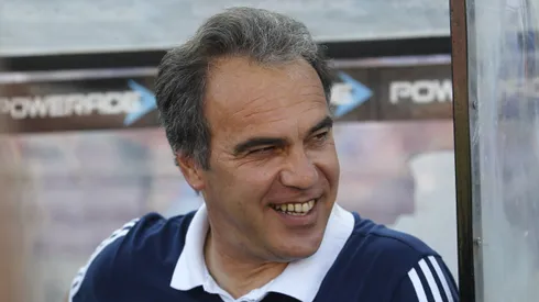 Lasarte gusta por el conocimiento de la U y su cuerpo técnico azul.