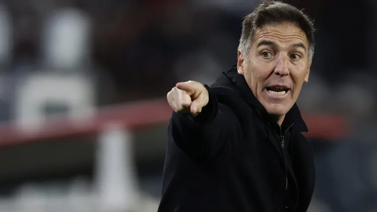 Eduardo Berizzo en una polémica con la U.