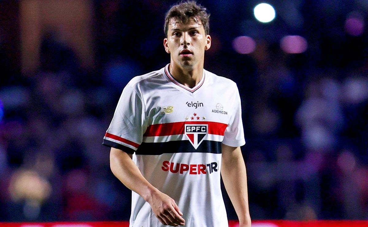Gonzalo Tapia desaparece en Sao Paulo: El duro presente tras la salida de Hernán Crespo