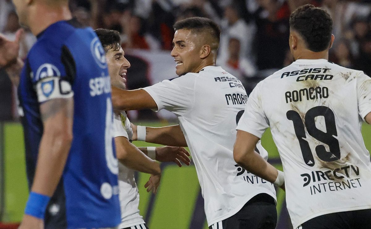 ¿Y el VAR? La polémica que desató el primer gol de Álvaro Madrid en Colo Colo