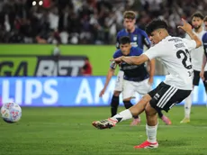 Director de la U llora por el penal cobrado a Colo Colo vía VAR