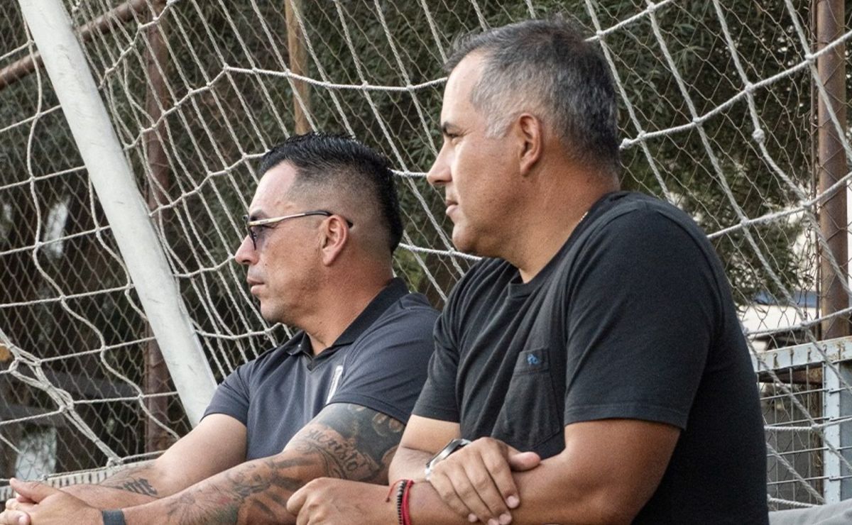 Esteban Paredes aclara que aún no puede entrenar a Santiago Morning: “No iré ni al camarín”