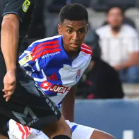 Así era en el colegio Jhon Cortés, el nuevo regalón de la U