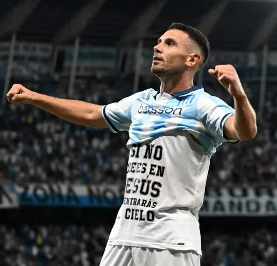 Maravilla Martínez hizo dos goles