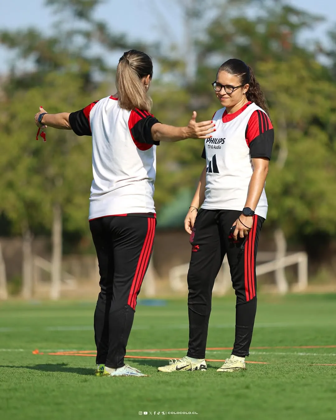 Lizandra Nunes es la nueva ayudante técnica de Tatiele Silveira | Colo Colo