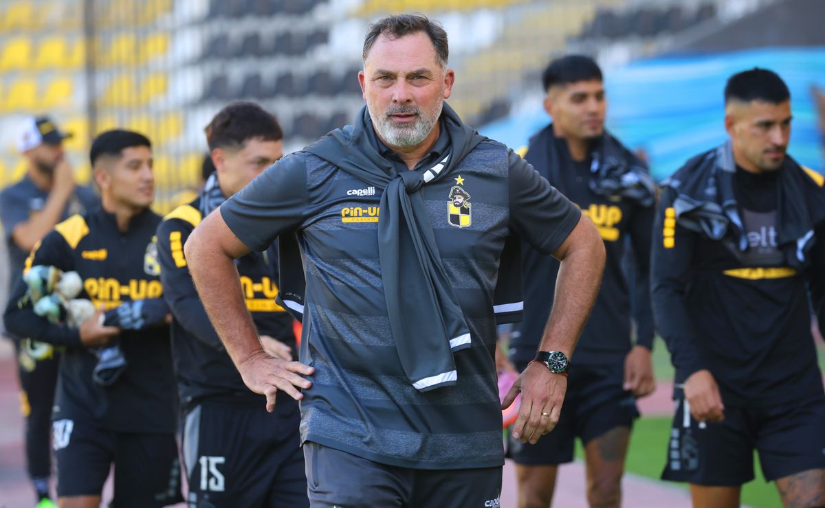 Hernán Caputto enfrenta su momento más complicado en Coquimbo Unido: “No voy a claudicar”