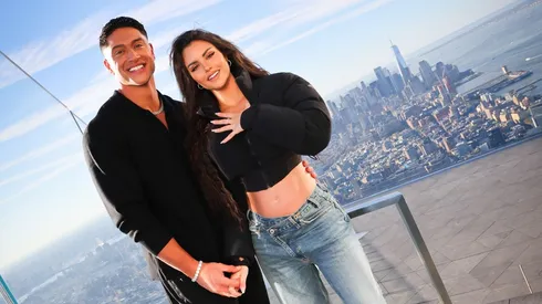 Sammis Reyes y los cuestionamientos junto a Emilia Dides.