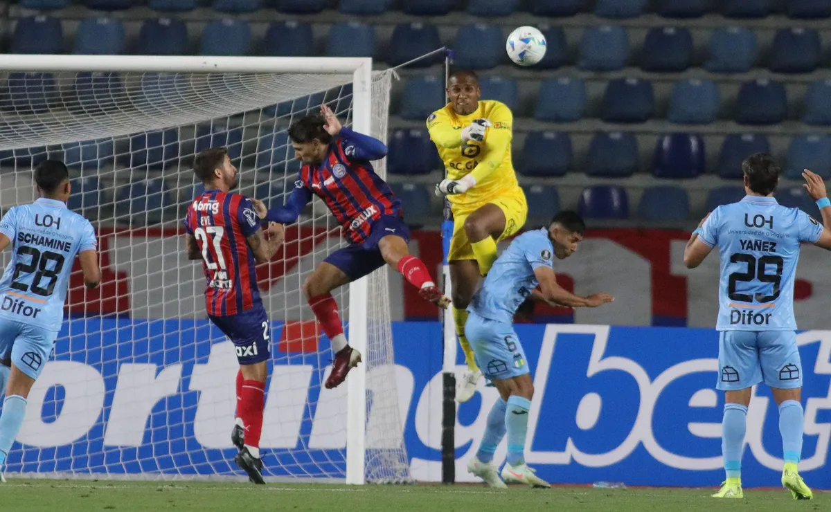 Figura en Copa Libertadores ignorada por Nicolás Córdova