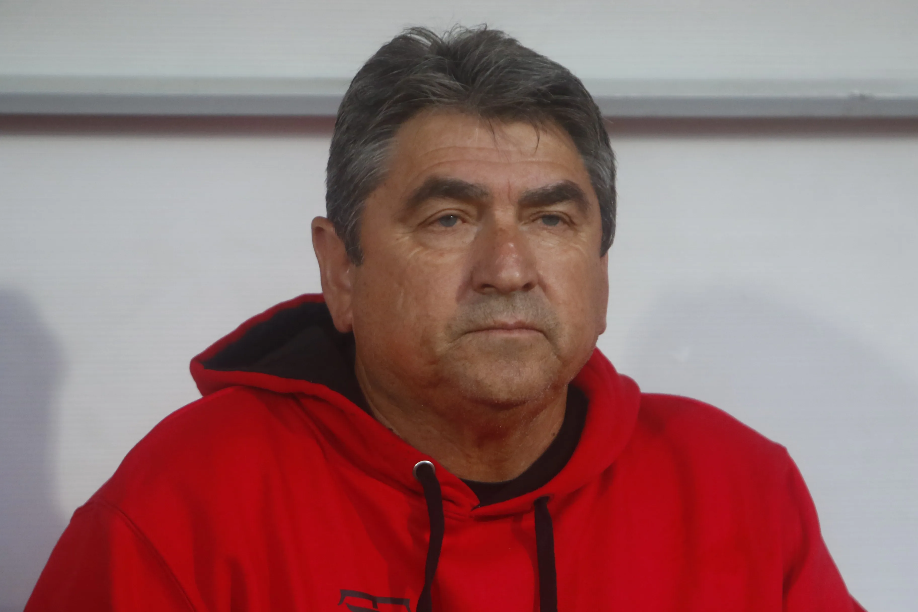 Emiliano Astorga tiene con mucha ilusión a todo Deportes Puerto Montt. (Jose Robles/Photosport).